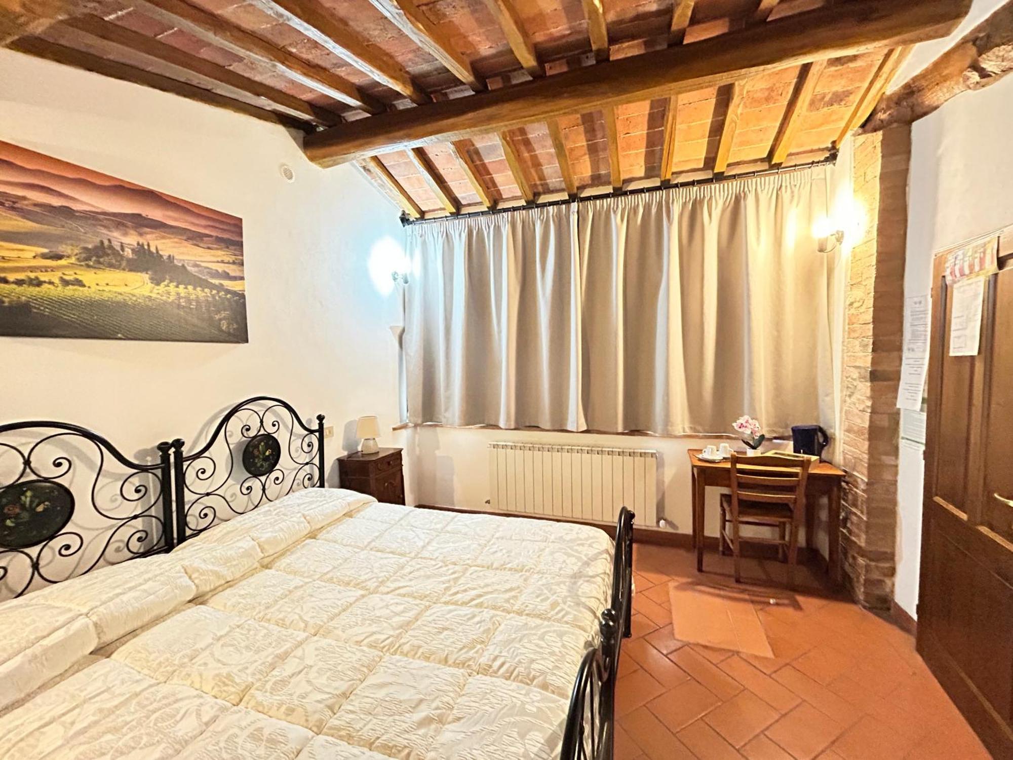 Agriturismo Casalpiano Пиенца Экстерьер фото