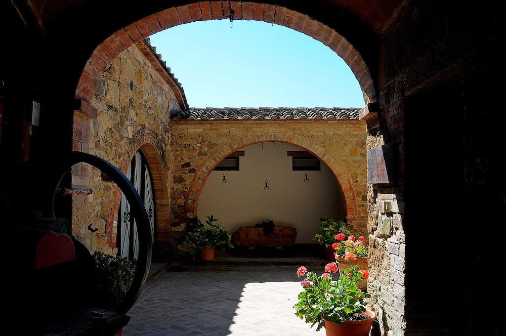 Agriturismo Casalpiano Пиенца Экстерьер фото